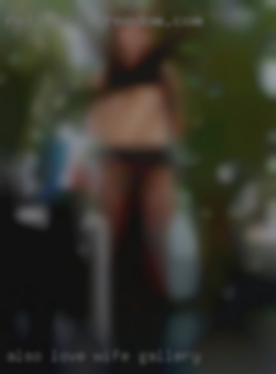 Also love wife gallery a confident Dom women.
