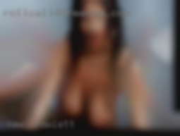 New in Rowlett  in town looking to meet friends.